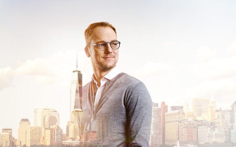 IT expert Andy with the New York skyline in the background